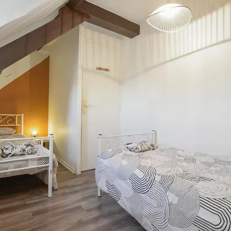 Ferienhaus Beautiful In Marcouf With Kitchen *
