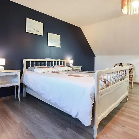 Ferienhaus Beautiful In Marcouf With Kitchen